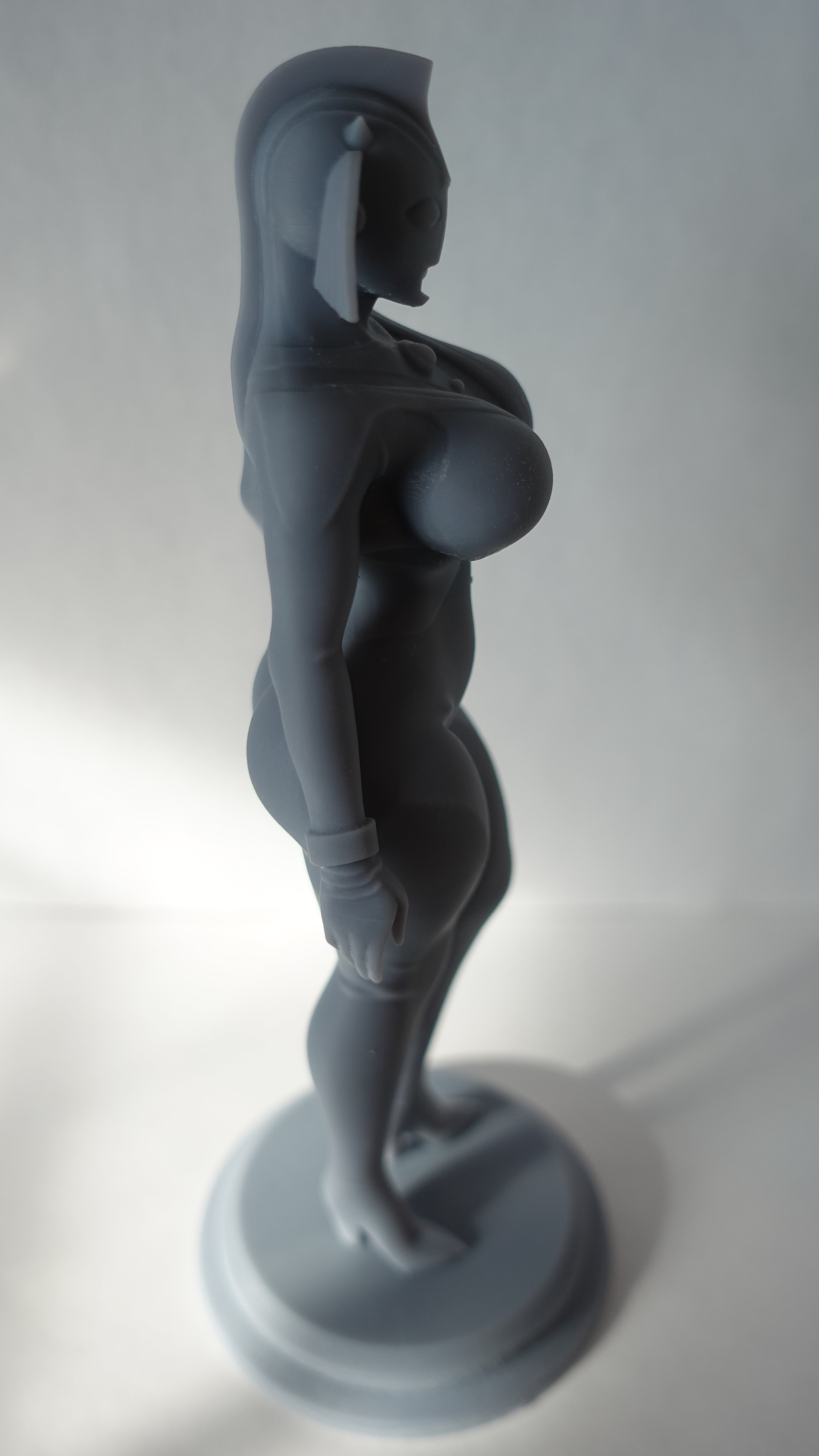 Mother of Ultra (Ultra Mommy) Fan Art – 1/10 Scale Model Kit – 9" Unpainted Resin Figure