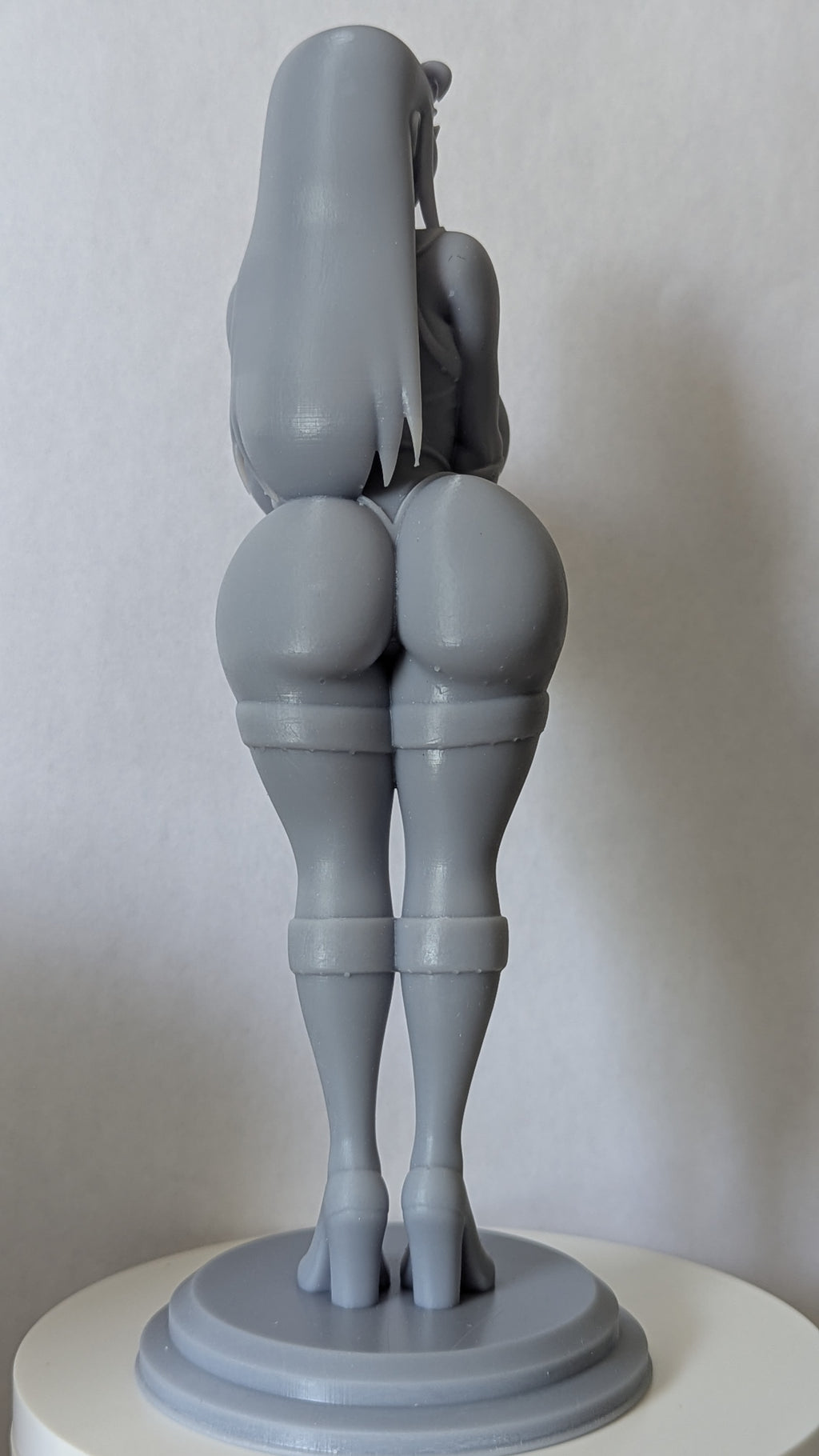 Starfire (Teen Titans) 7.5" Unpainted Figurine - DIY Resin Model Kit