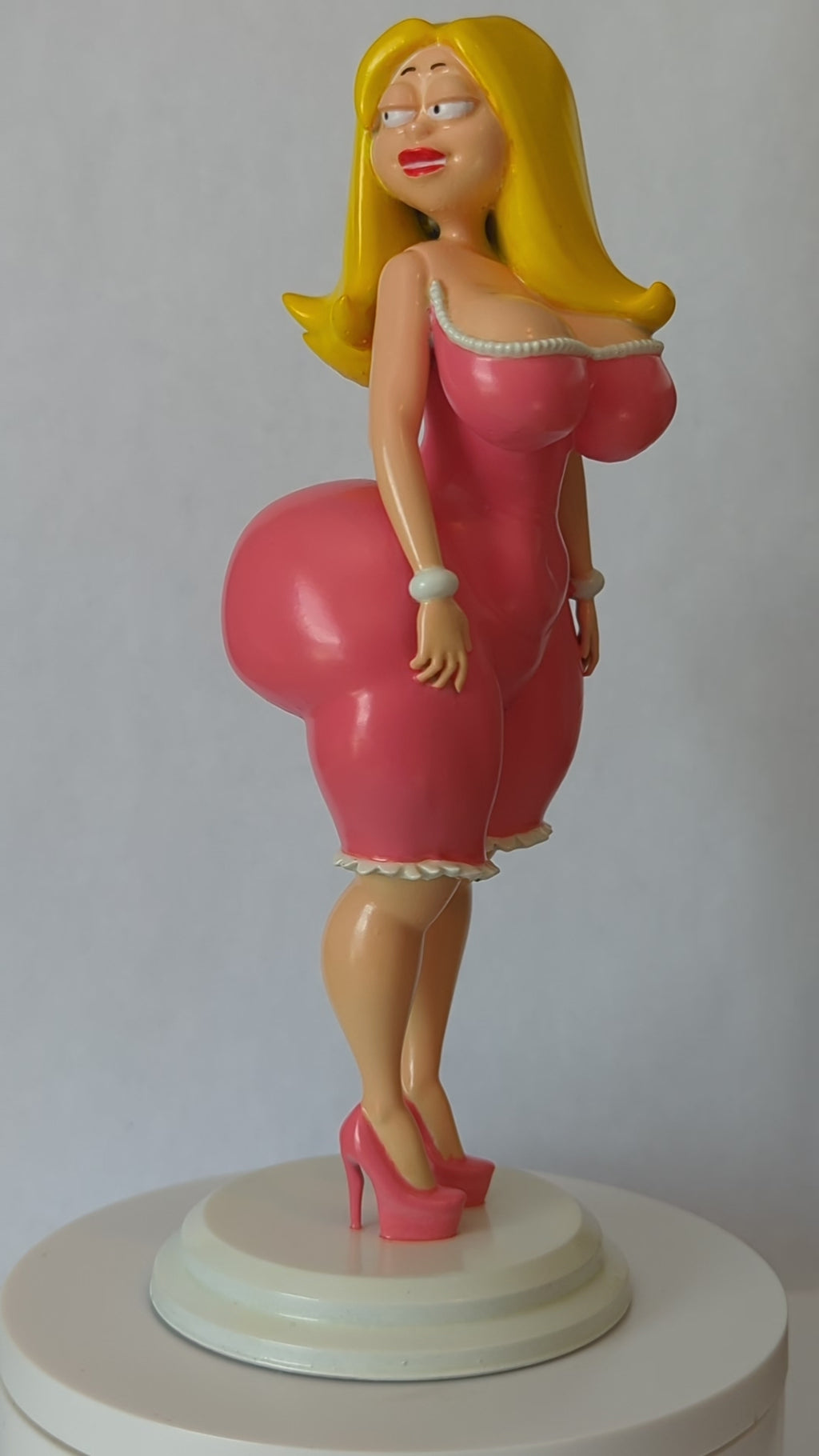 Francine Smith 7.5-Inch Custom 3D Printed Figure – Airbrush Painted American Dad Collectible